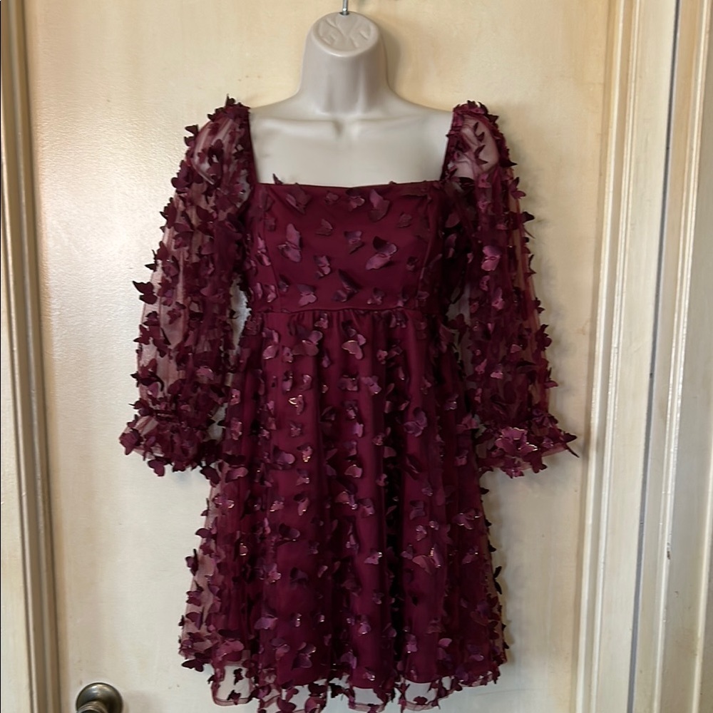 Thirty/Thirty Burgundy Butterfly Appliqué Mini Dress size S